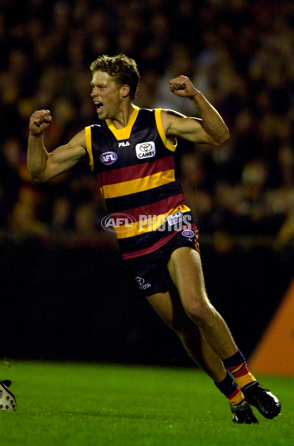 AFL 2001 Rd 5 - Kangaroos v Adelaide - 142243