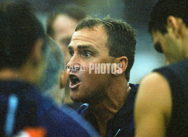 AFL 2001 Rd 4 - Carlton v Adelaide - 143034