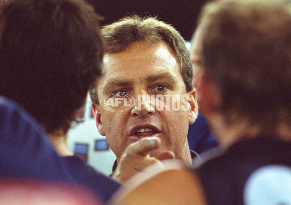 AFL 2001 Rd 20 - St Kilda v Carlton - 143495