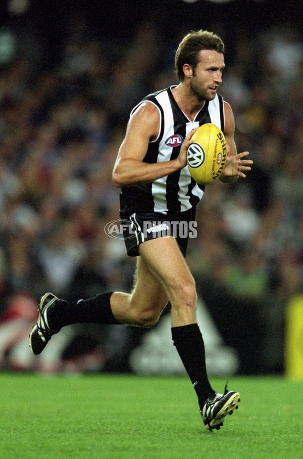 AFL 2001 Rd 7 - Collingwood v Kangaroos - 145028