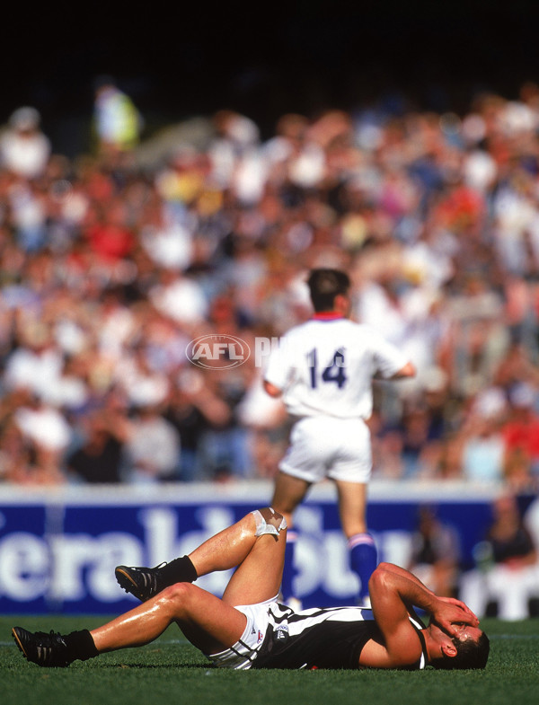 AFL 2001 Rd 1 - Collingwood v Hawthorn - 145184