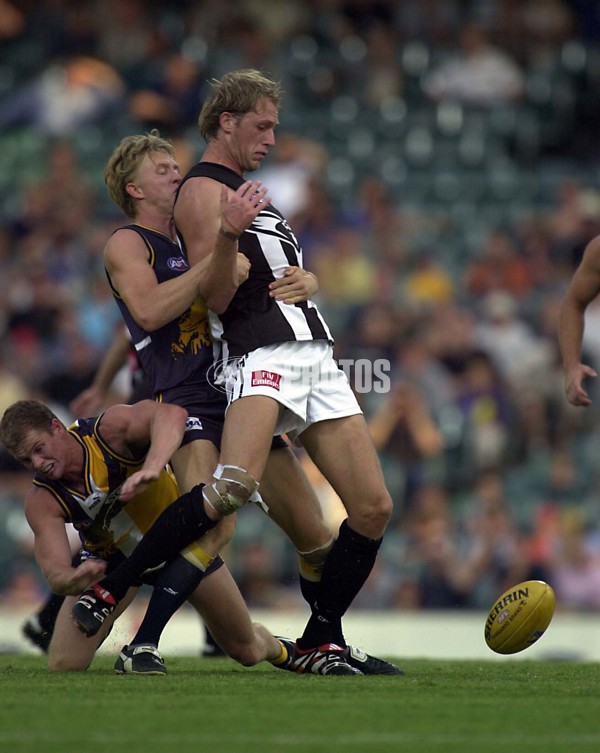 AFL 2001 Ansett Cup Match - West Coast v Collingwood - 145237