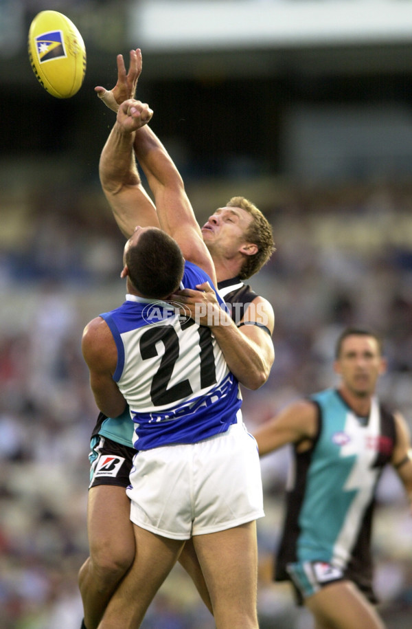 AFL 2001 Ansett Cup Semi Final - Port Adelaide v Kangaroos - 146719