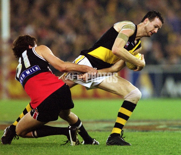 AFL 2001 Rd 13 - St Kilda v Richmond - 147213