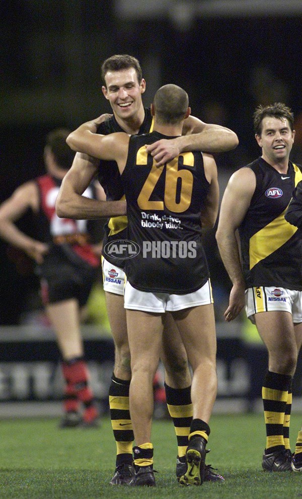 AFL 2001 Rd 22 - Essendon v Richmond - 147448