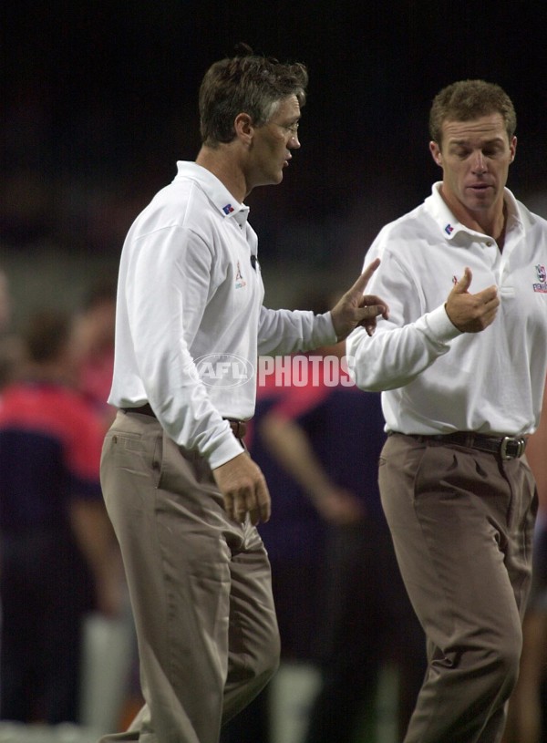 AFL 2001 Rd 6 - Fremantle v Melbourne - 147551