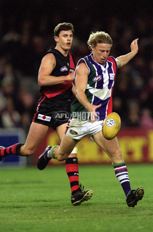 AFL 2001 Rd 13 - Essendon v Fremantle - 147617