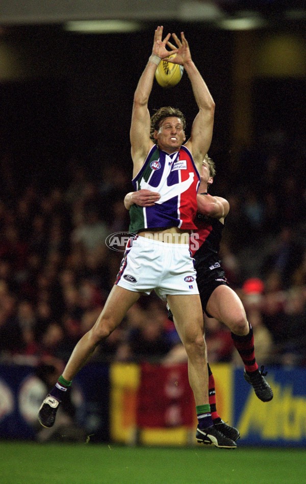 AFL 2001 Rd 13 - Essendon v Fremantle - 147616