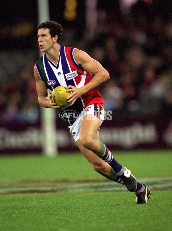 AFL 2001 Rd 13 - Essendon v Fremantle - 147642