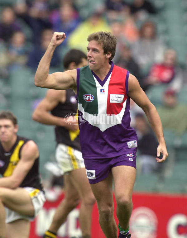AFL 2001 Rd 10 - Fremantle v Richmond - 147868