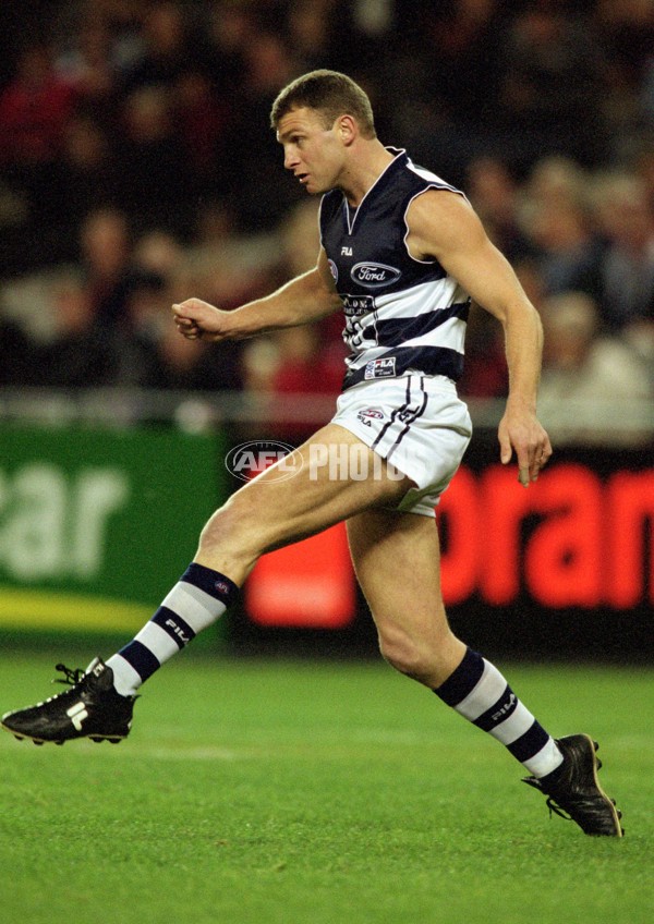 AFL 2001 Rd 15 - Essendon v Geelong - 148084