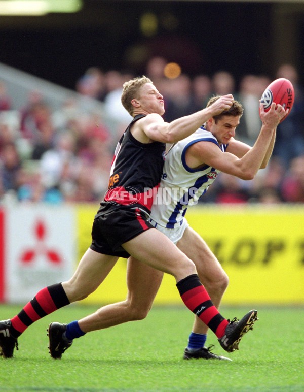 AFL 2001 Rd 16 - Essendon v Kangaroos - 148946