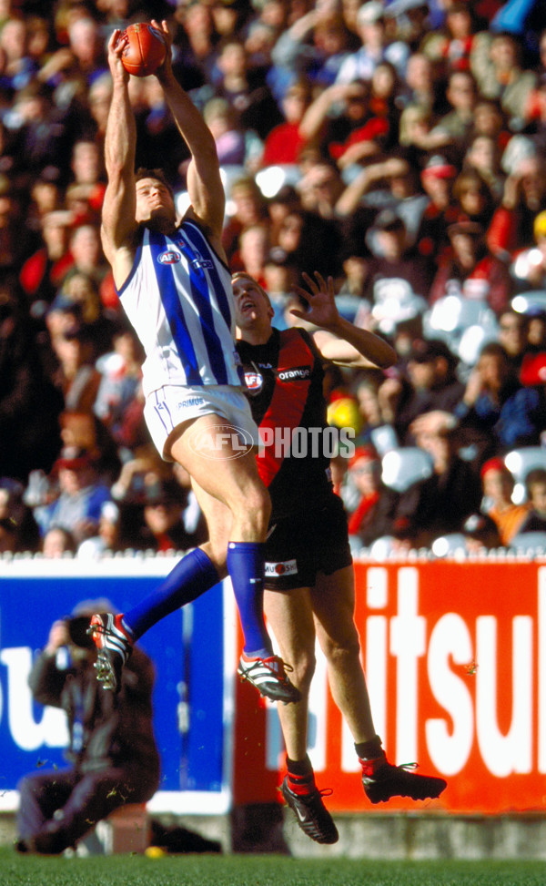 AFL 2001 Rd 16 - Essendon v Kangaroos - 149254