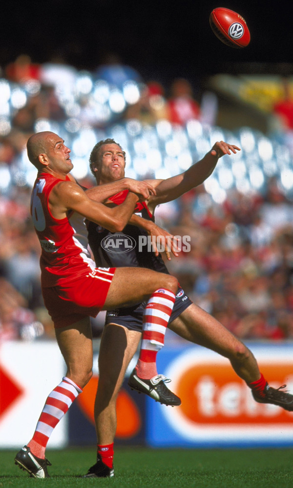 AFL 2001 Rd 5 - Melbourne v Sydney - 149523