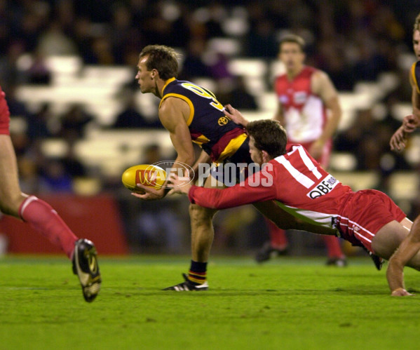 AFL 2000 Rd 12 - Adelaide v Sydney - 150340