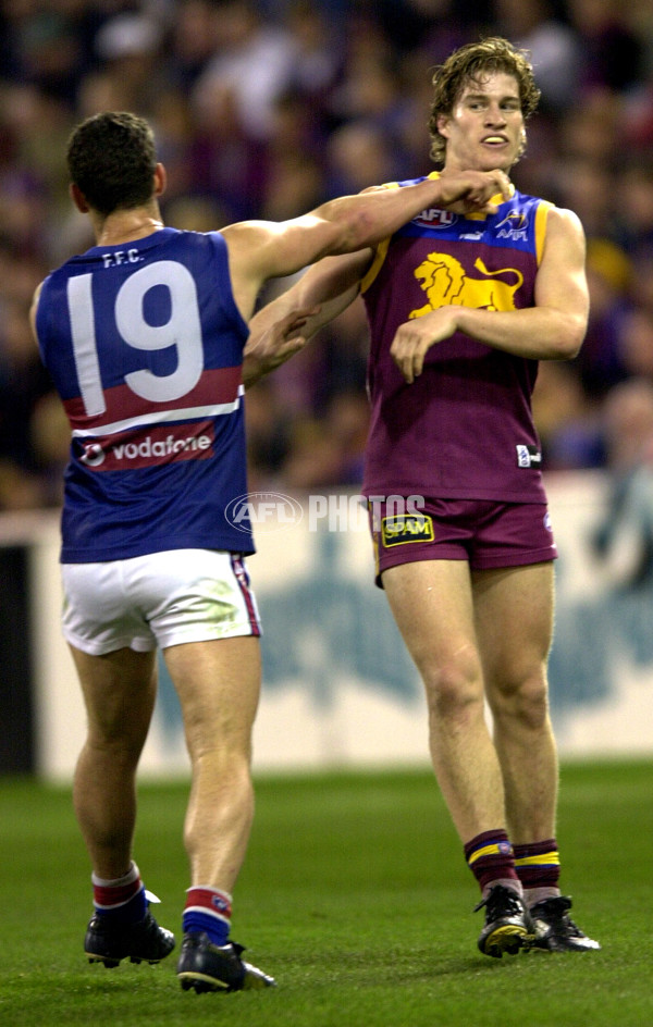 AFL 2000 2nd Elimination Final - Brisbane v Western Bulldogs - 150497