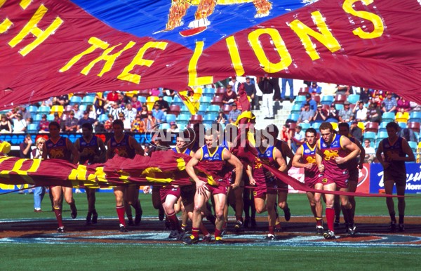 AFL 2000 Rd 16 - Brisbane v Carlton - 150603