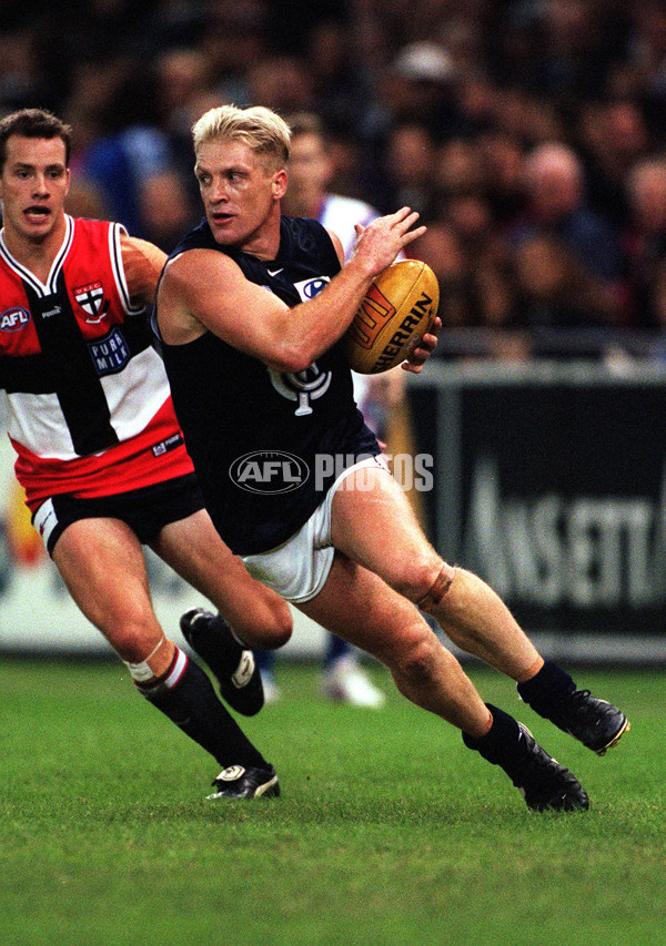AFL 2000 Rd 10 - St Kilda v Carlton - 150776
