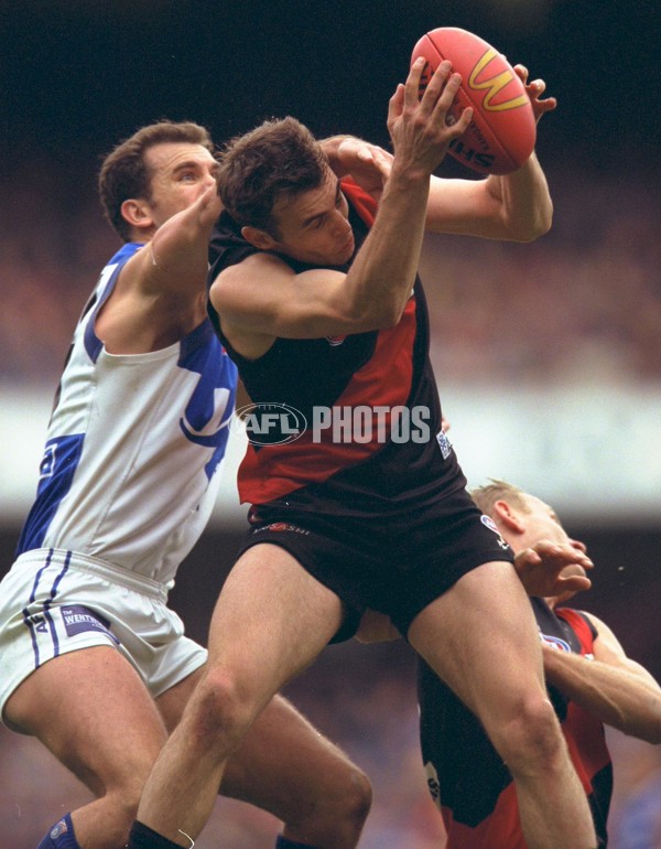 AFL 2000 1st Qualifying Final - Essendon v Kangaroos - 151239