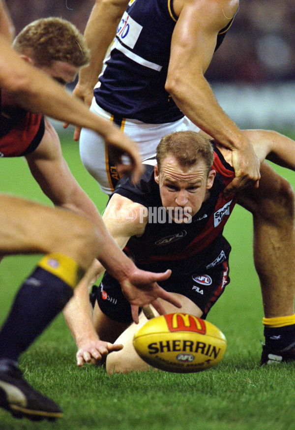 AFL 2000 Rd 15 - Essendon v West Coast - 151323