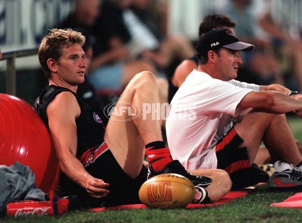 AFL 2000 Ansett Cup Semi Final - Essendon v Melbourne - 151452