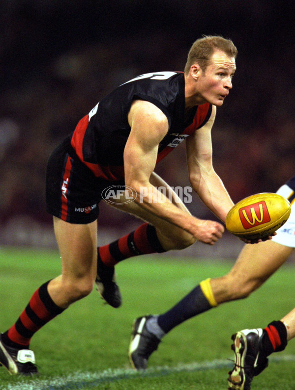 AFL 2000 Rd 15 - Essendon v West Coast - 151329