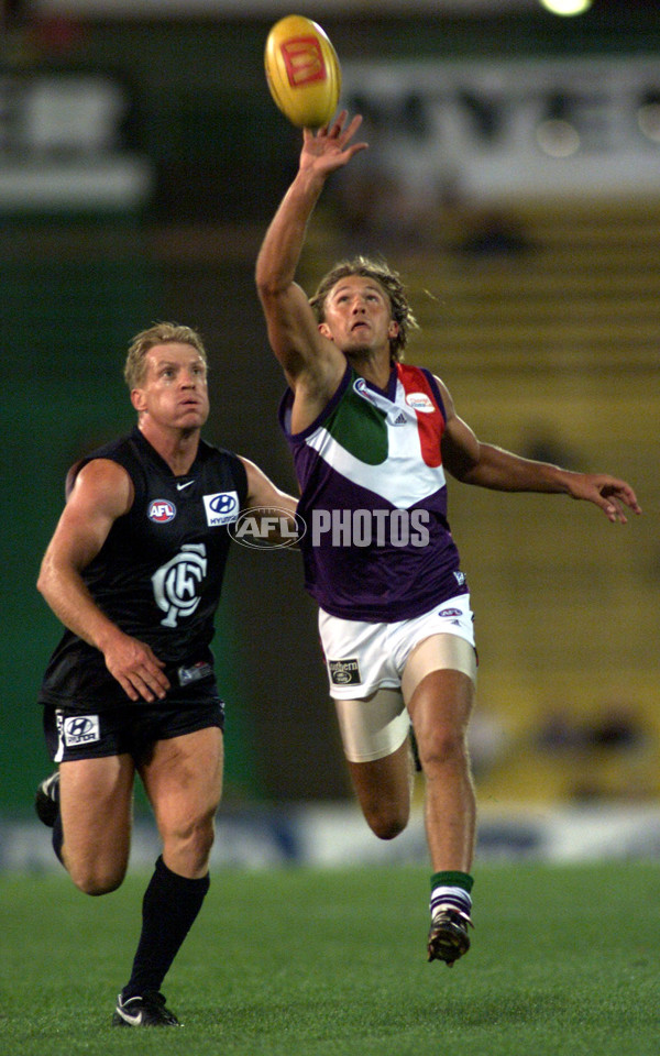 AFL 2000 Ansett Cup Match - Carlton v Fremantle - 151482