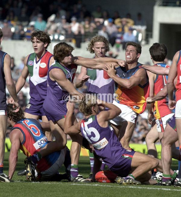 AFL 2000 Rd 21 - Fremantle v West Coast - 151513