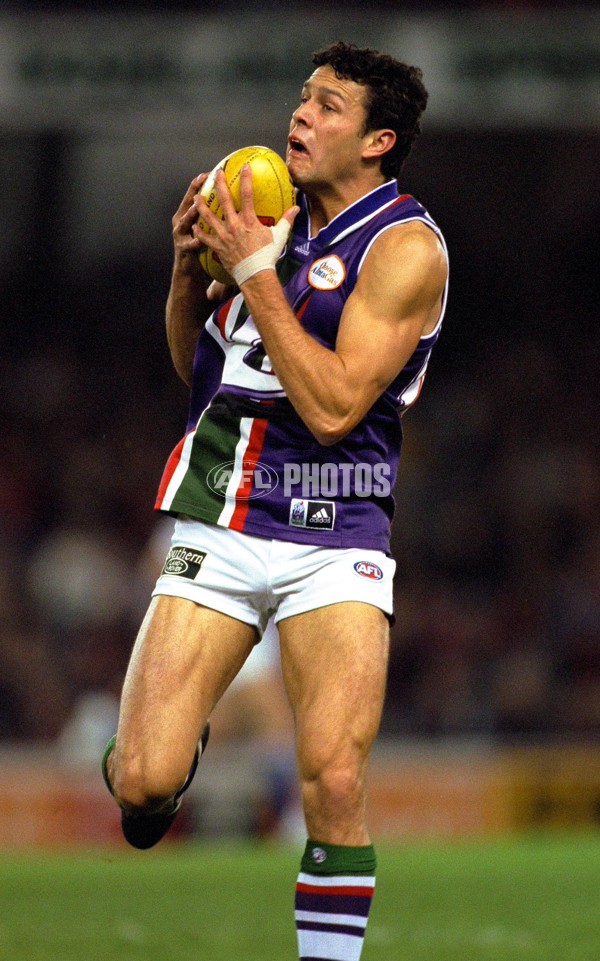AFL 2000 Rd 18 - Essendon v Fremantle - 151633