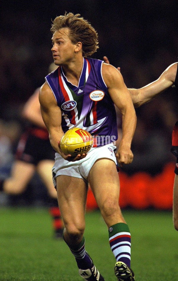 AFL 2000 Rd 18 - Essendon v Fremantle - 151635