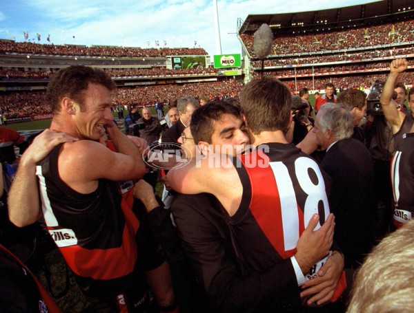 AFL 2000 Grand Final - Essendon v Melbourne - 151928