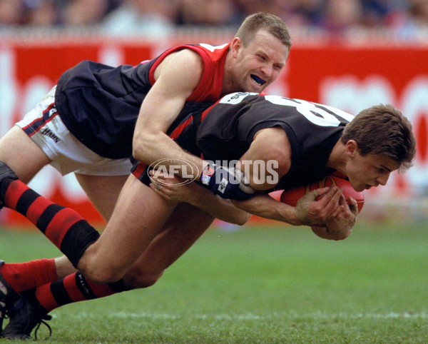 AFL 2000 Grand Final - Essendon v Melbourne - 151950