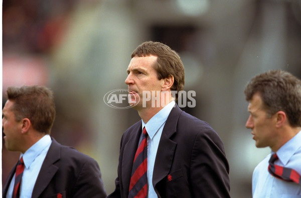 AFL 2000 Grand Final - Essendon v Melbourne - 151944