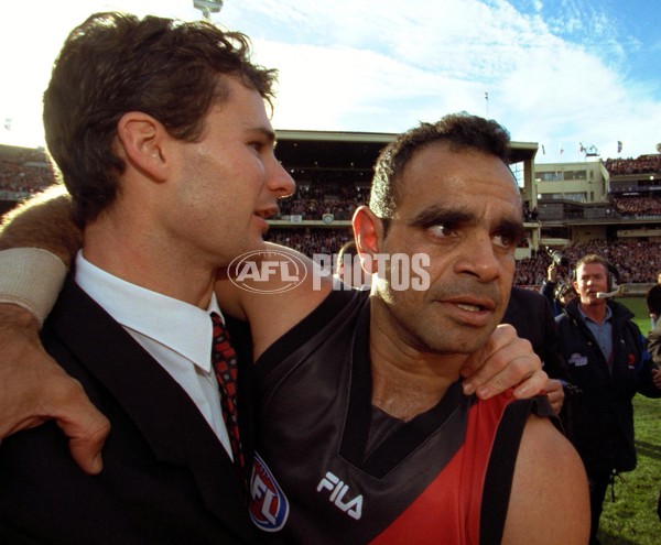 AFL 2000 Grand Final - Essendon v Melbourne - 151930