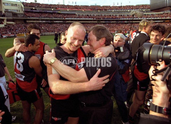 AFL 2000 Grand Final - Essendon v Melbourne - 151926