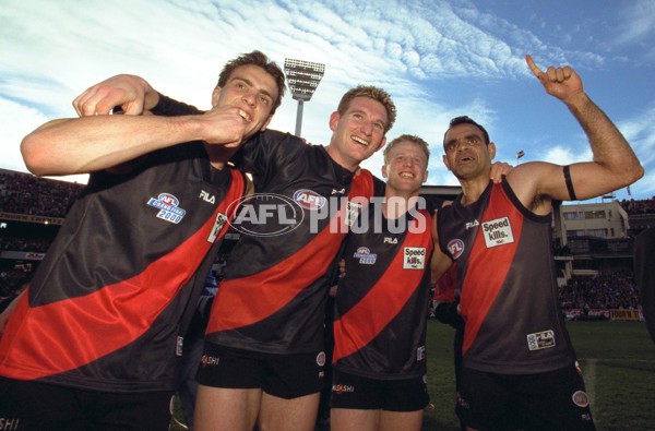 AFL 2000 Grand Final - Essendon v Melbourne - 151938
