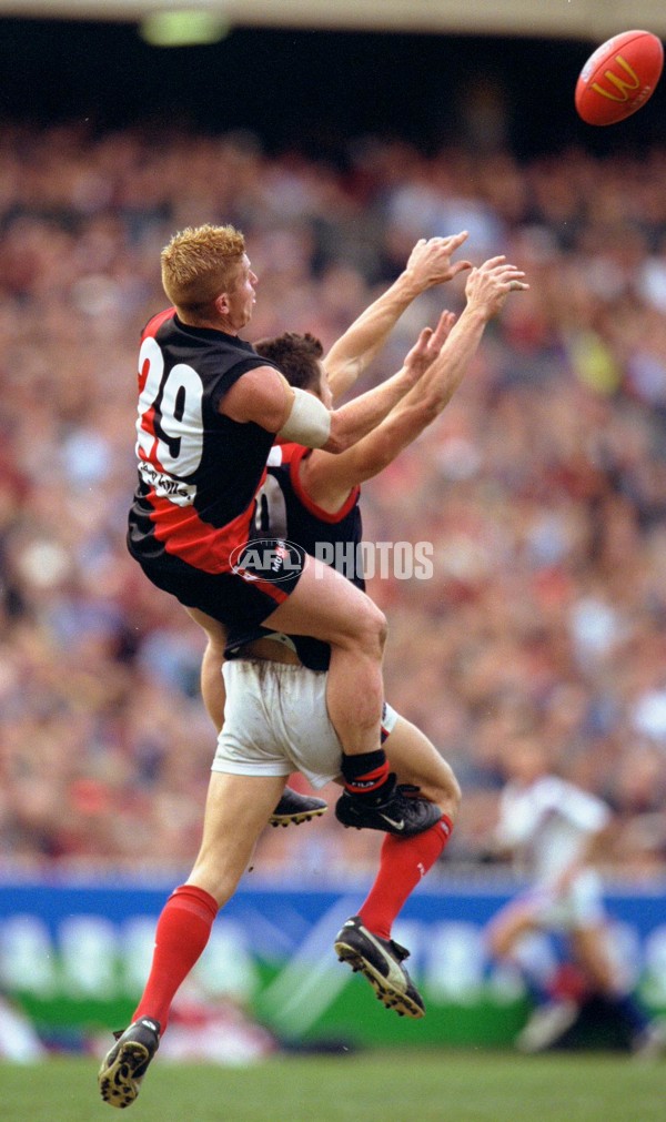 AFL 2000 Grand Final - Essendon v Melbourne - 151951