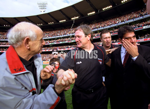 AFL 2000 Grand Final - Essendon v Melbourne - 151975