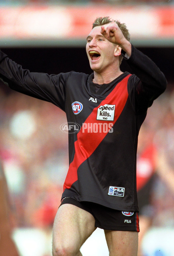 AFL 2000 Grand Final - Essendon v Melbourne - 151963