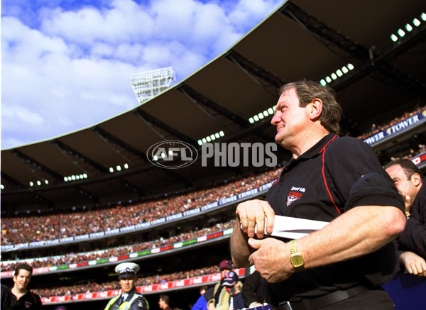 AFL 2000 Grand Final - Essendon v Melbourne - 151977
