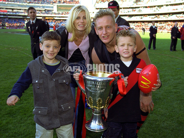 AFL 2000 Grand Final - Essendon v Melbourne - 151989