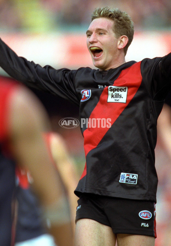 AFL 2000 Grand Final - Essendon v Melbourne - 152012