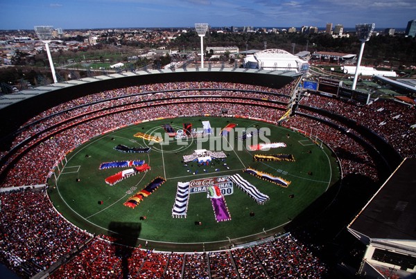 AFL 2000 Grand Final - Essendon v Melbourne - 152049