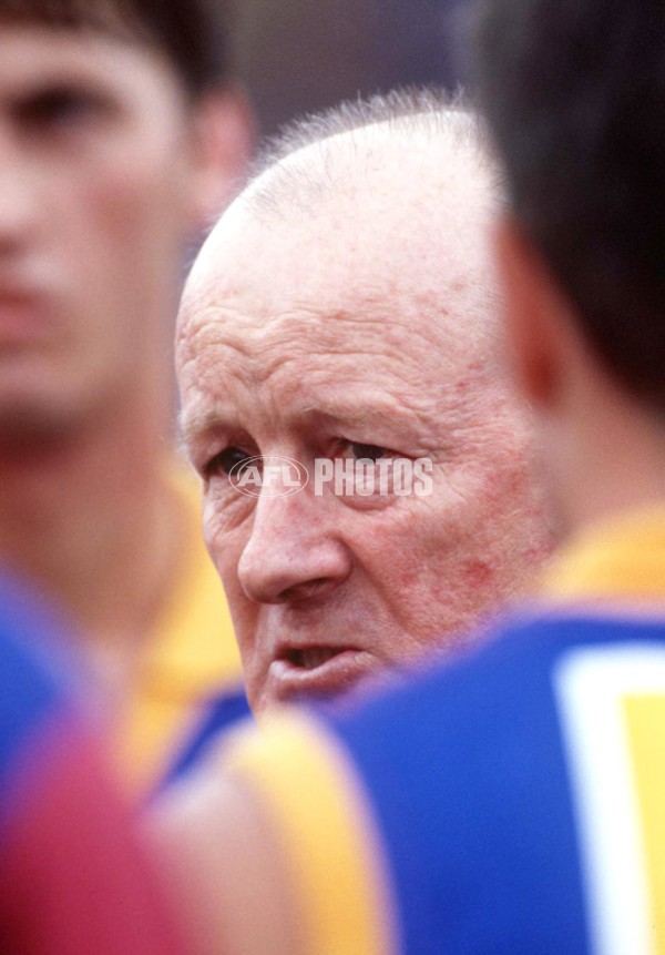 AFL 1998 Rd 5 - Hawthorn v Brisbane - 163433