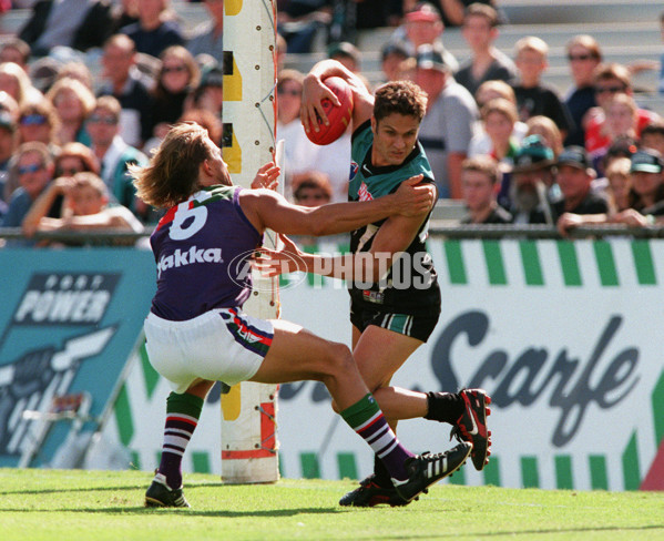 AFL 1999 Rd 2 - Port Adelaide v Fremantle - 163744