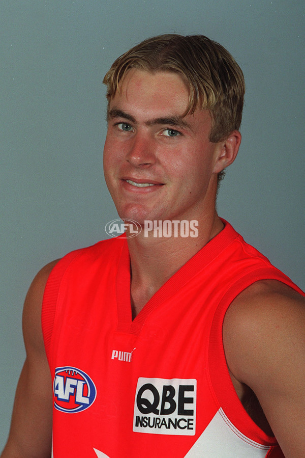 AFL 2000 Media - Sydney Team Portraits - 163926
