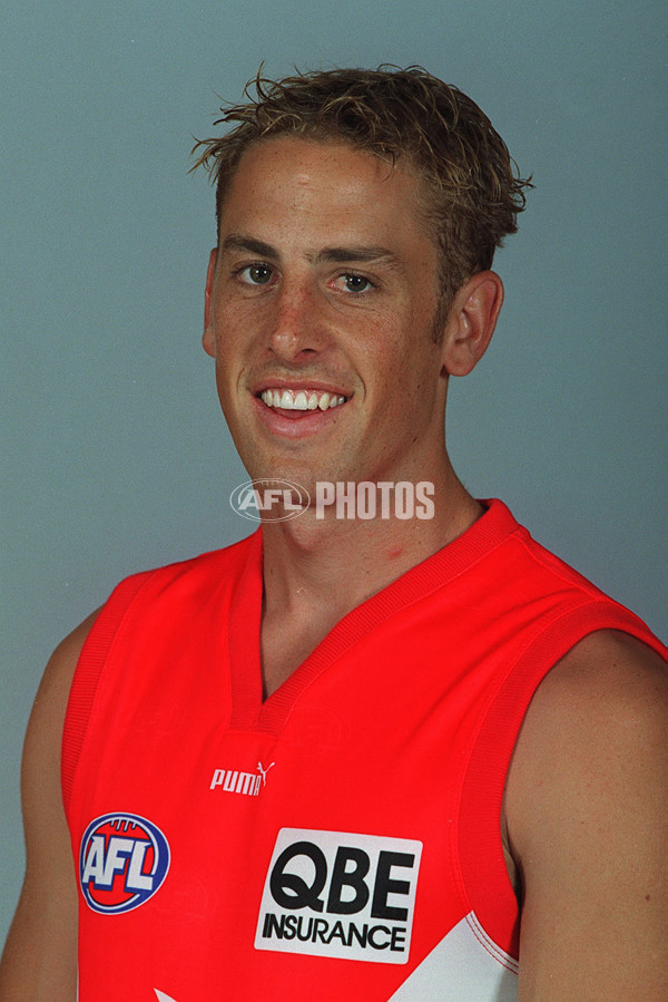 AFL 2000 Media - Sydney Team Portraits - 163927