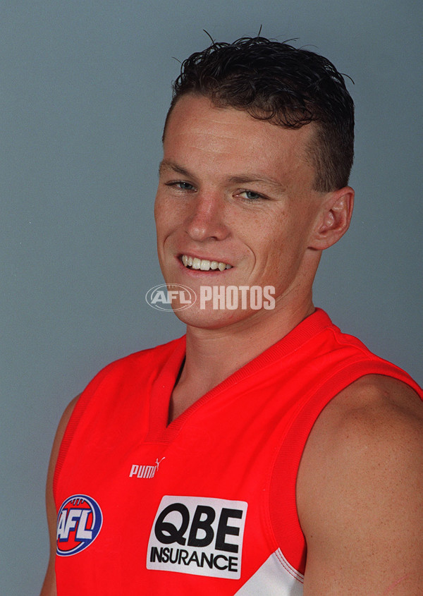 AFL 2000 Media - Sydney Team Portraits - 163919