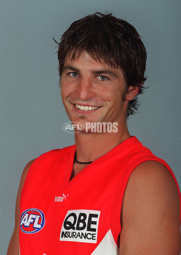 AFL 2000 Media - Sydney Team Portraits - 163932