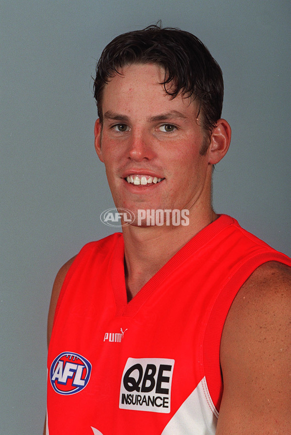 AFL 2000 Media - Sydney Team Portraits - 163917